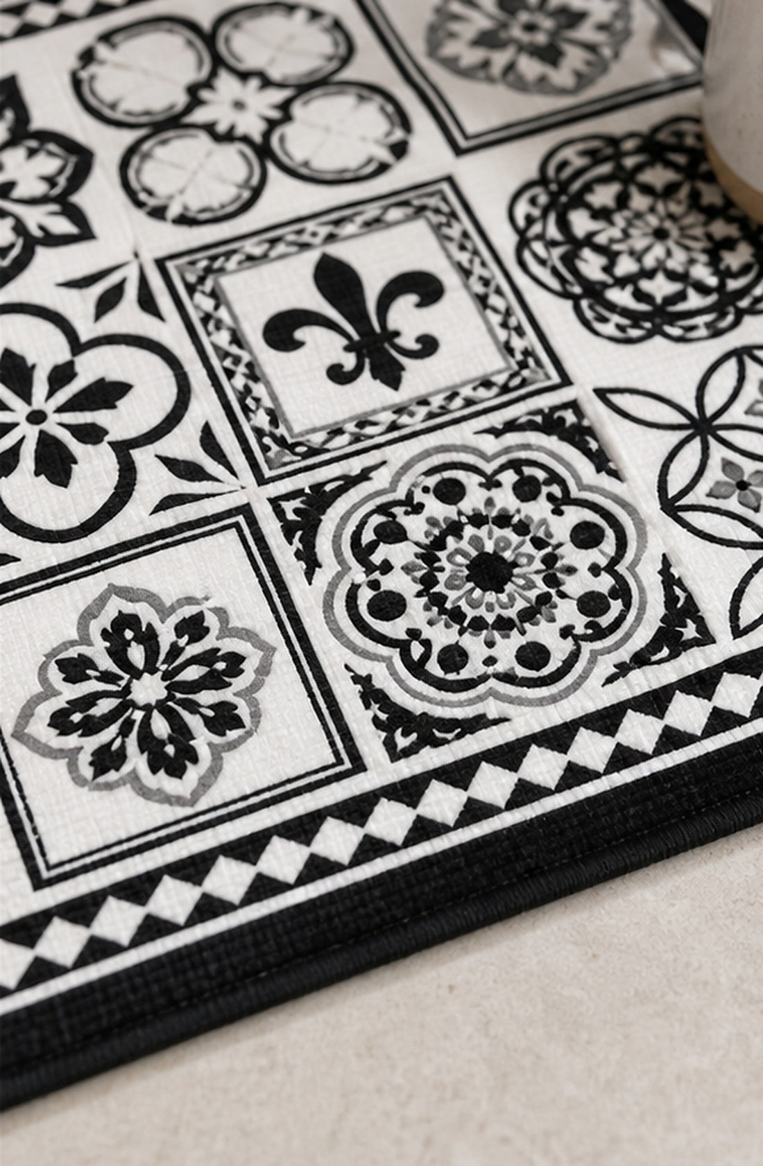 Black and White Coffee Maker Drying Mat