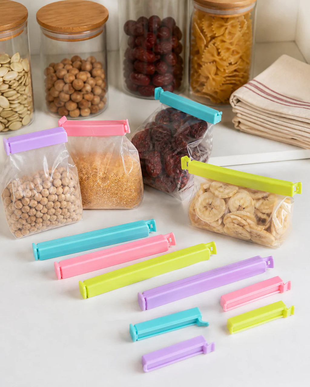 Cozy Haven Airtight Food Bag Clips - 12 Piece Set lifestyle image 3