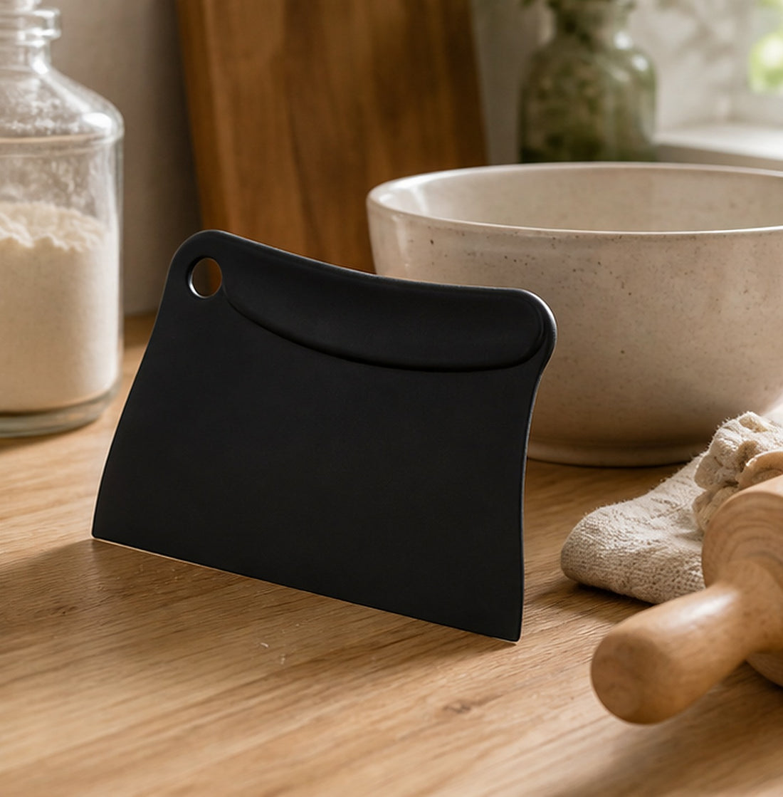 Black Flexible Dough Scraper - 26 cm
