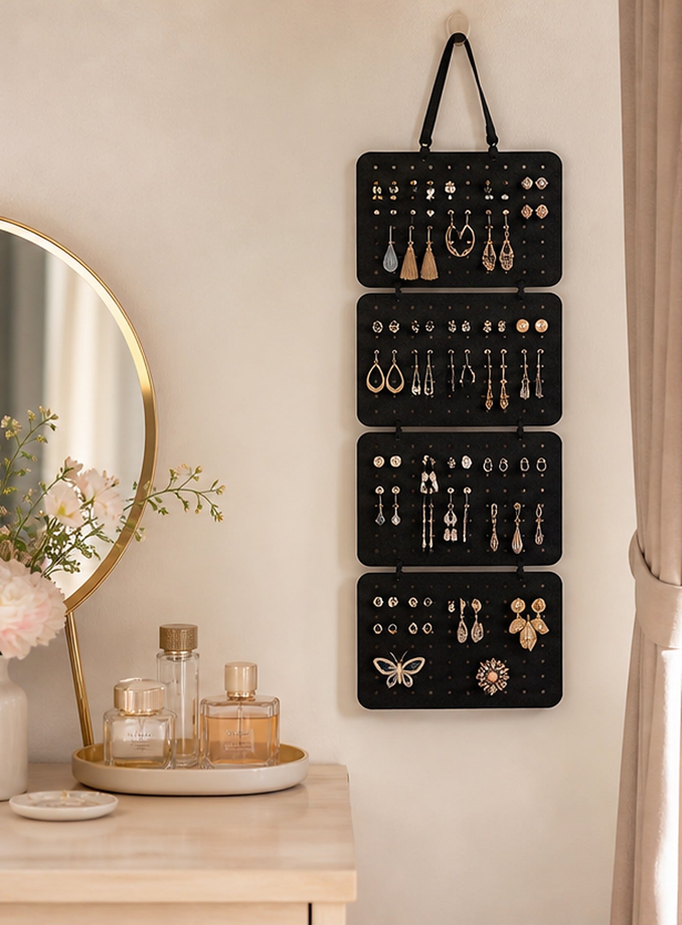 Cozy Haven Black Hanging Earring Organizer lifestyle image 2