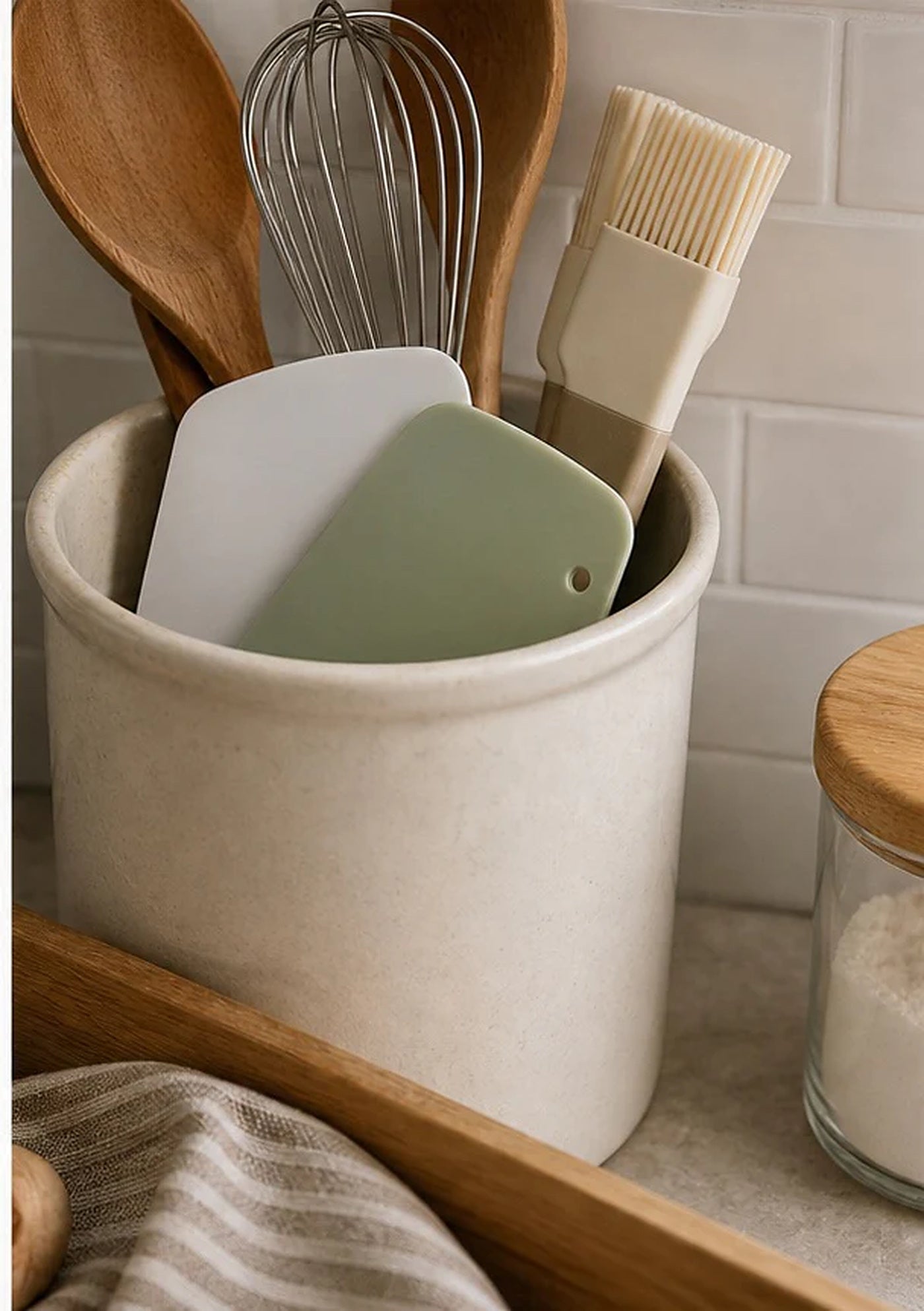 Cozy Haven Flexible Plastic Pastry Scrapers - 2 Piece Set lifestyle image 3