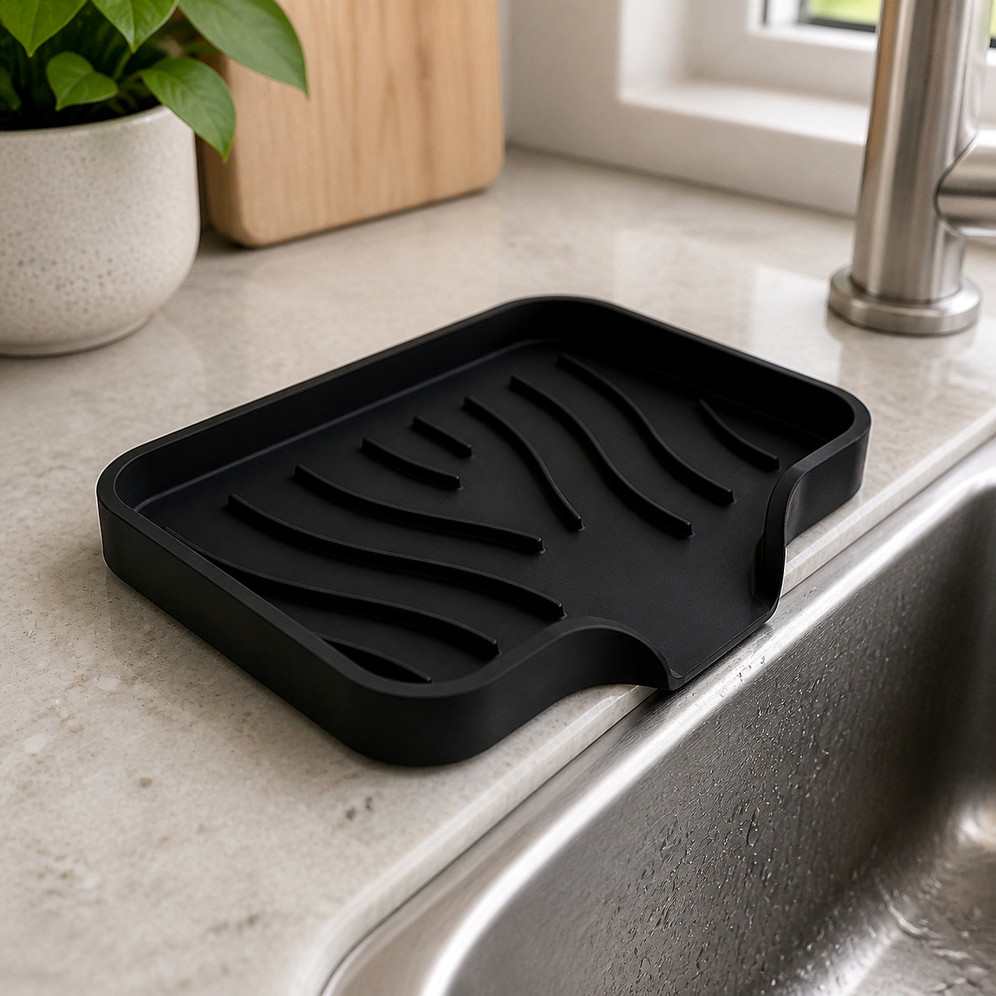 Cozy Haven Self-Draining Sink Caddy - Black