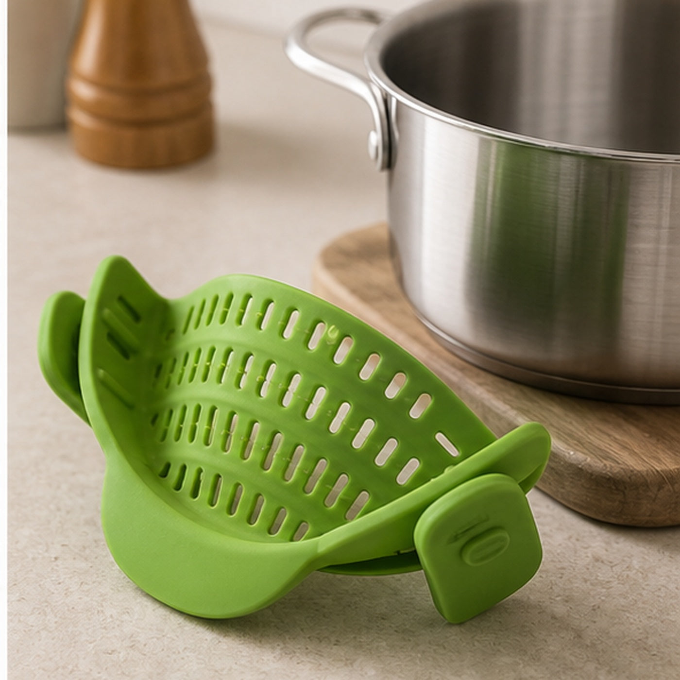 Cozy Haven Green Clip-On Silicone Pot Strainer lifestyle image 3