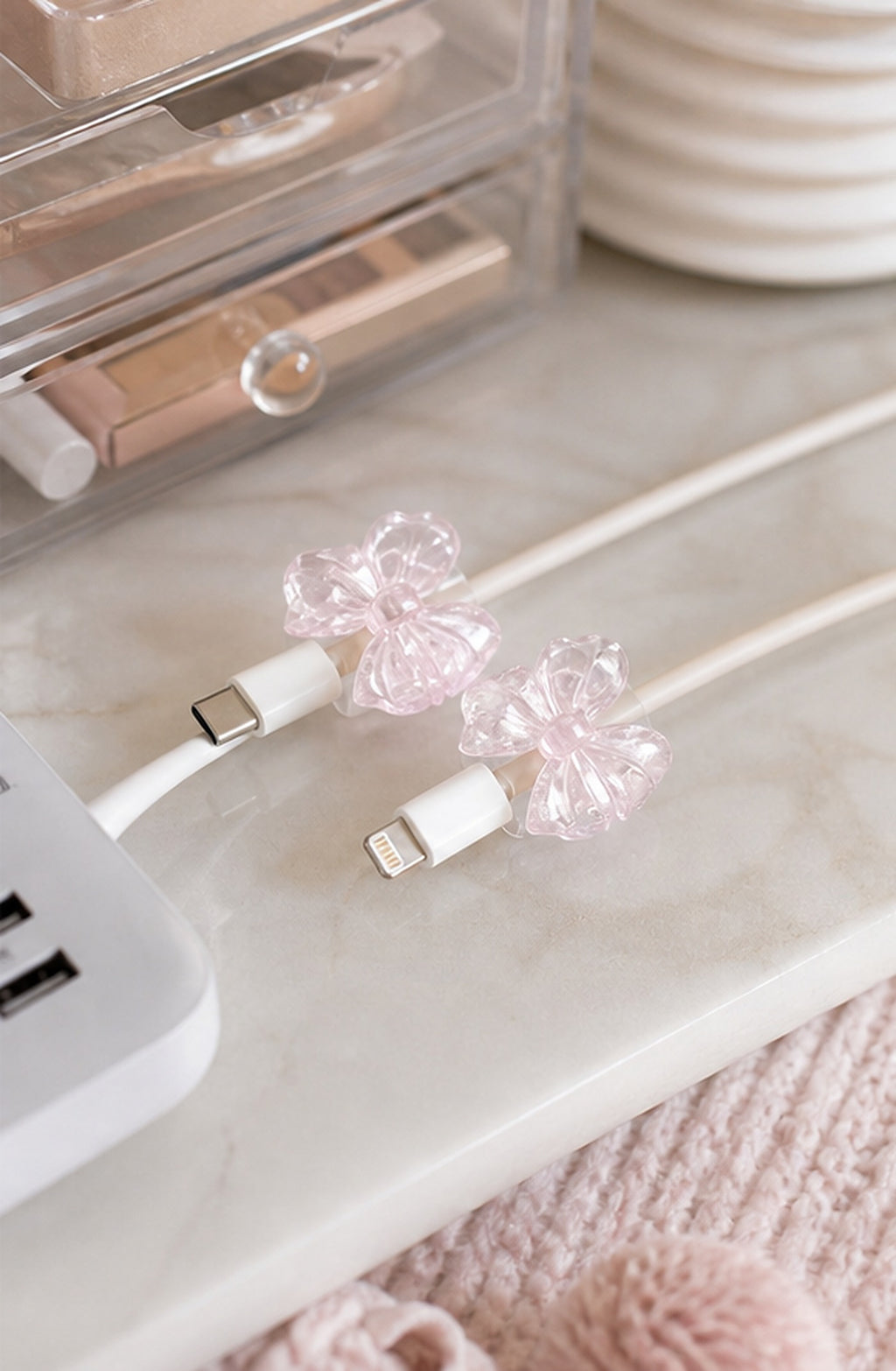 Cozy Haven Pink Bow Cable Protector Clips - 2 Piece Set lifestyle image 3