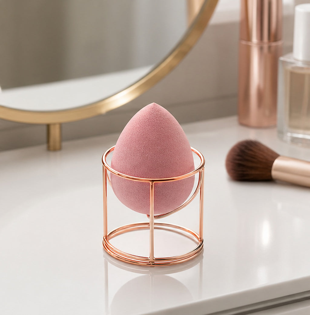 Cozy Haven Rose-Gold Makeup Sponge Holder lifestyle image 2