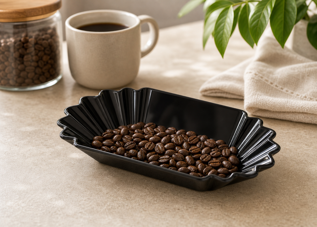 Black Scalloped Oval Display Dish