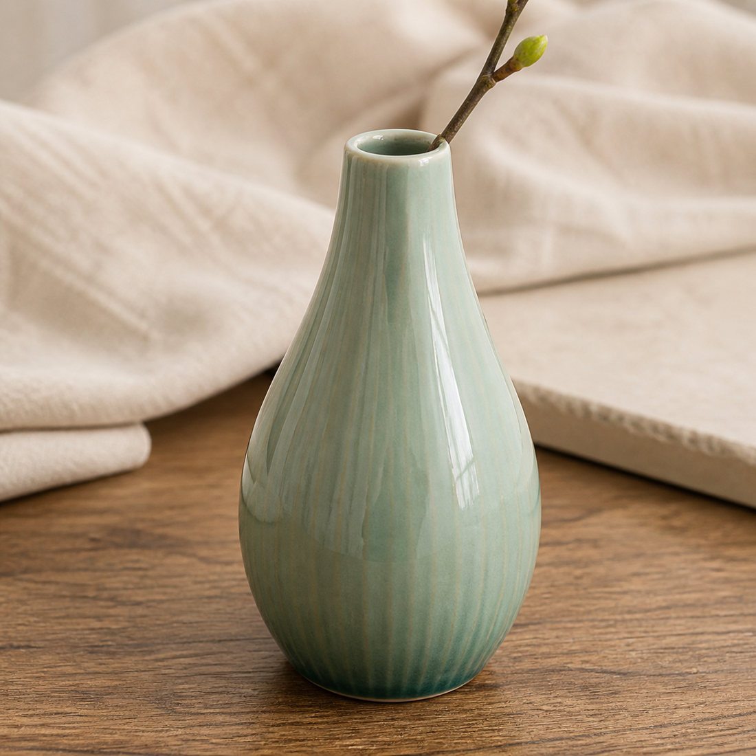 Ceramic Vase — Simple